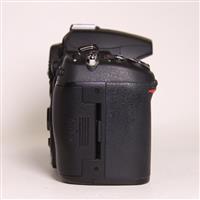 Used Nikon D7000 Digital SLR Camera Body