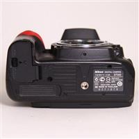Used Nikon D7000 Digital SLR Camera Body