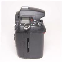 Used Nikon D7000 Digital SLR Camera Body
