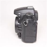 Used Nikon D7000 Digital SLR Camera Body