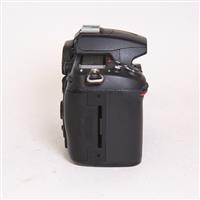 Used Nikon D7000 Digital SLR Camera Body