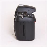 Used Nikon D7000 Digital SLR Camera Body