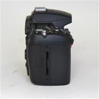 Used Nikon D7000 Digital SLR Camera Body