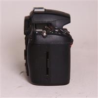 Used Nikon D7000 Digital SLR Camera Body