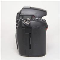 Used Nikon D7000 Digital SLR Camera Body