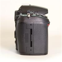 Used Nikon D7000 Digital SLR Camera Body
