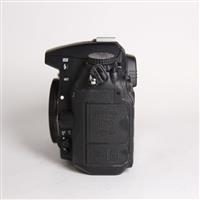 Used Nikon D7000 Digital SLR Camera Body
