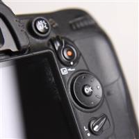 Used Nikon D7000 Digital SLR Camera Body