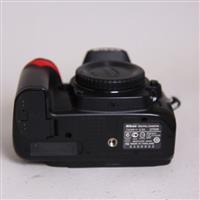 Used Nikon D7000 Digital SLR Camera Body