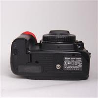 Used Nikon D7000 Digital SLR Camera Body