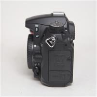 Used Nikon D7000 Digital SLR Camera Body