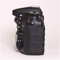 Used Nikon D7100  DSLR Camera Body