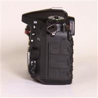 Used Nikon D7100  DSLR Camera Body