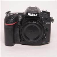 Used Nikon D7200 Digital SLR Camera - Body Only