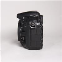 Used Nikon D7200 Digital SLR Camera - Body Only