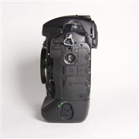 Used Nikon D5 Digital SLR Camera Body Dual CF Version