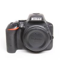 Used Nikon D5500 Body Black