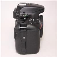Used Nikon D5600 Digital SLR Camera Body - Black