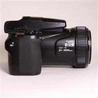 Used Nikon Coolpix P1000 Digital Camera x125 optical zoom