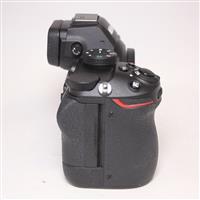 Used Nikon Z5 Mirrorless Camera Body
