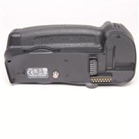 Used Nikon MB-D10 MBD10 Multi-Function Battery Pack for D300/ D700