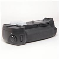 Used Nikon MB-D10 MBD10 Multi-Function Battery Pack for D300/ D700