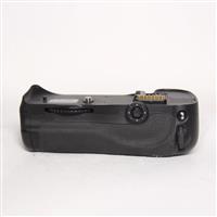Used Nikon MB-D10 MBD10 Multi-Function Battery Pack for D300/ D700