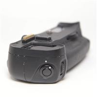 Used Nikon MB-D10 MBD10 Multi-Function Battery Pack for D300/ D700