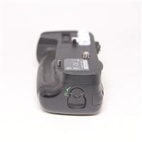 Used Nikon MB-D14 Battery Grip for D600/ D610