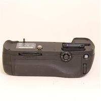 Used Nikon MB-D14 Battery Grip for D600/ D610