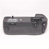 Used Nikon MB-D15 multi-power battery grip for D7100