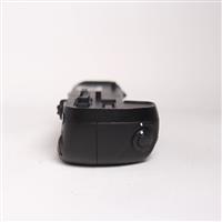 Used Nikon MB-D15 multi-power battery grip for D7100