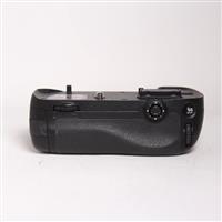 Used Nikon MB-D15 multi-power battery grip for D7100