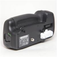 Used Nikon MB-D15 multi-power battery grip for D7100
