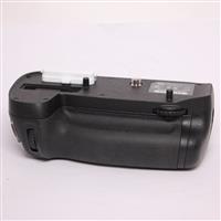 Used Nikon MB-D15 multi-power battery grip for D7100