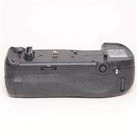 Used Nikon MB-D18 Multi-Power Battery Grip for Nikon D850