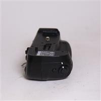 Used Nikon MB-D18 Multi-Power Battery Grip for Nikon D850