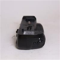 Used Nikon MB-D18 Multi-Power Battery Grip for Nikon D850