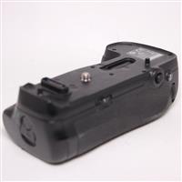 Used Nikon MB-D18 Multi-Power Battery Grip for Nikon D850