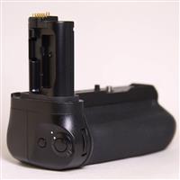 Used Nikon MB-N11 Battery Pack Grip