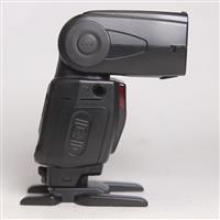 Used Nikon SB-700 Speedlight Camera Flashgun