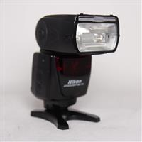 Used Nikon SB-700 Speedlight Camera Flashgun