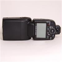 Used Nikon SB-910 Speedlight