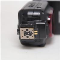 Used Nikon SB-910 Speedlight