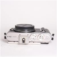 Used Olympus PEN E-PL8 Digital Mirrorless Camera Body - Black