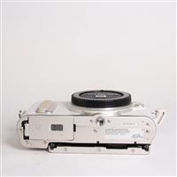 Used Olympus PEN E-PL8 Digital Mirrorless Camera Body - White