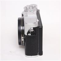 Used Olympus PEN E-P7 Digital Camera Body Silver