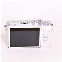 Used Olympus PEN E-P7 Digital Camera Body White