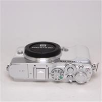 Used Olympus PEN E-P7 Digital Camera Body White