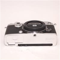 Used Olympus PEN-F Body Only